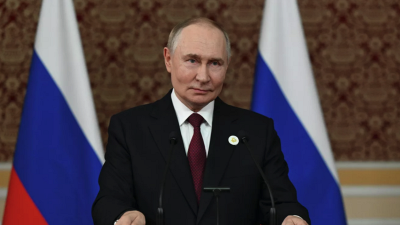 Putin: Heç kimi rəsmi şəkildə Qələbə Günü tədbirlərinə dəvət etməmişik