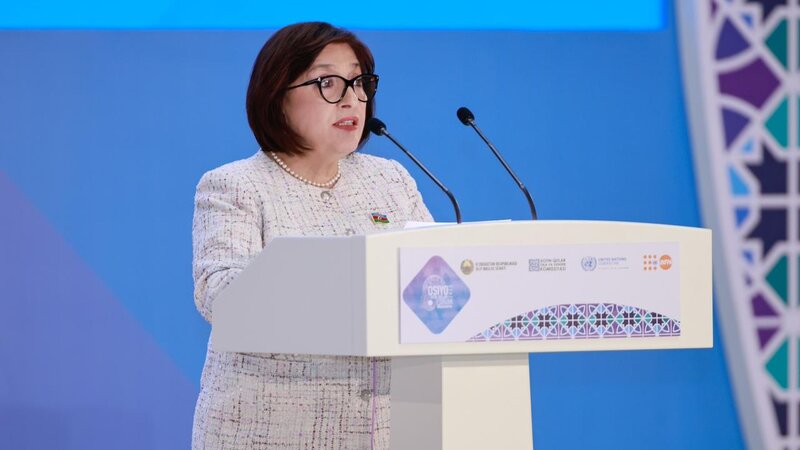 Sahibə Qafarova İkinci Asiya Qadınlar Forumunda çıxış edib