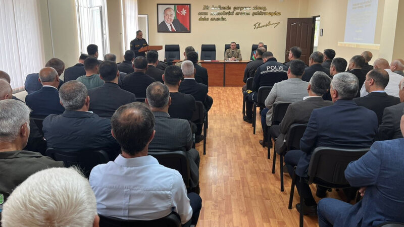 FHN Muğan regionunda taxıl yığımı ilə bağlı yanğın təhlükəsizliyinə dair müşavirə keçirdi -