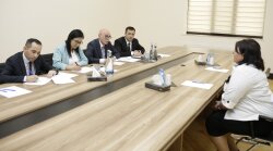 Nazir müavini Firudin Qurbanov Tovuzda təhsil ictimaiyyəti ilə görüşüb