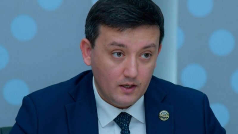 Babur Bekmurodov: Gənclərimiz qardaş xalqlarımız arasında qızıl körpüdür