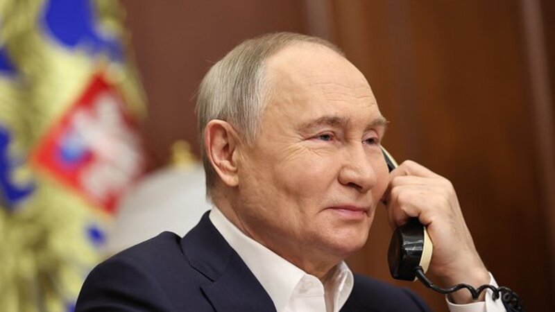 Putin və Tokayev telefonla danışdı