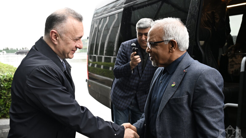 Mavriki Prezidenti Azərbaycana səfərə gəldi