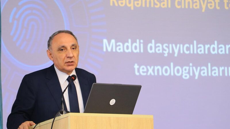 Baş prokuror Qarabağ Universitetinin tələbələri ilə görüşdü -