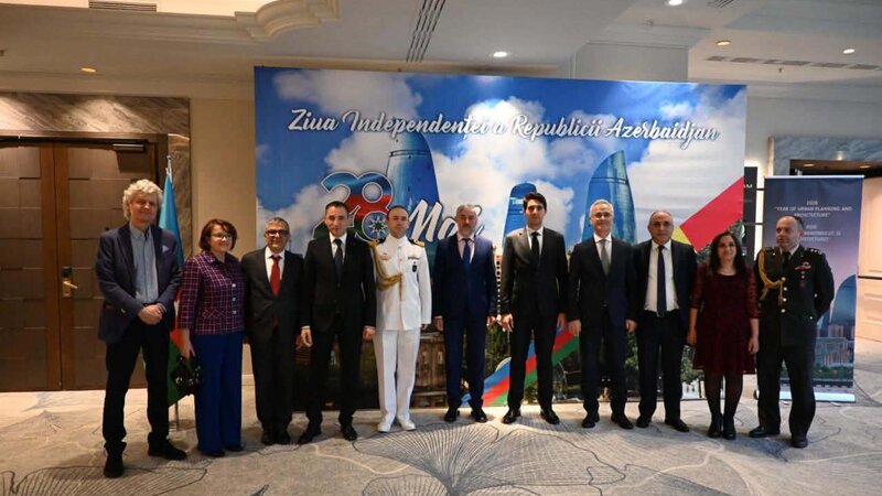Buxarestdə Müstəqillik Gününə həsr olunmuş təntənəli tədbir keçirilib -