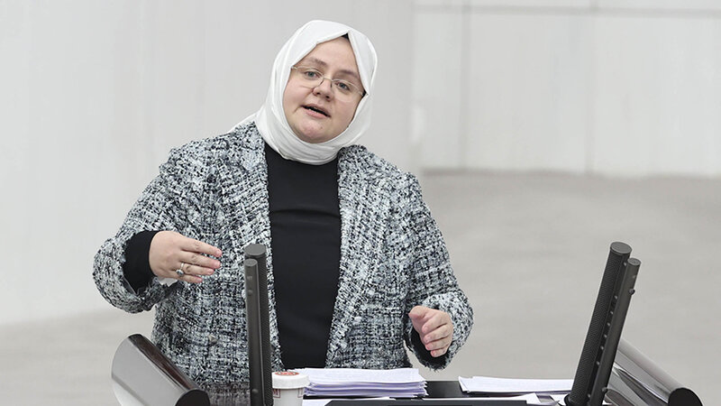 Zehra Zümrüt Selçuk: İslam Əməkdaşlıq Təşkilatı ölkələrinin qlobal urbanizasiya içində payı da artır