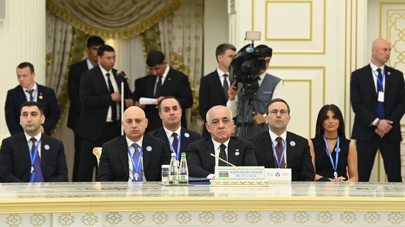 Baş nazir MDB Hökumət Başçıları Şurasının iclasında iştirak etdi