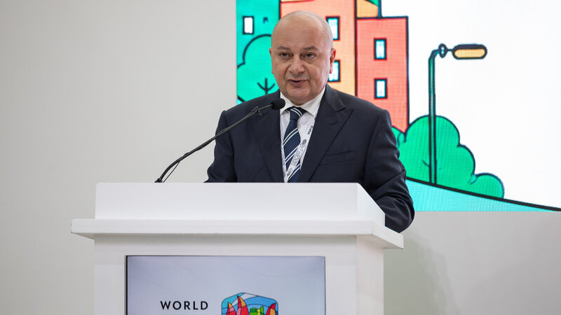 Vüqar Süleymanov: Azad edilmiş 8 şəhər və 33 kənddə həm təmizləmə, həm də bərpa-tikinti işləri aparılır