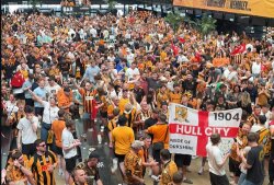 Acun llıcalının “Hull Siti” klubu İngiltərə Premyer Liqasına yüksəldi
