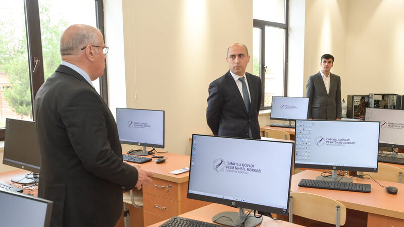 Elm və təhsil naziri İsmayıllı Dövlət Peşə Təhsil Mərkəzinin Qobustan Korpusunda olub