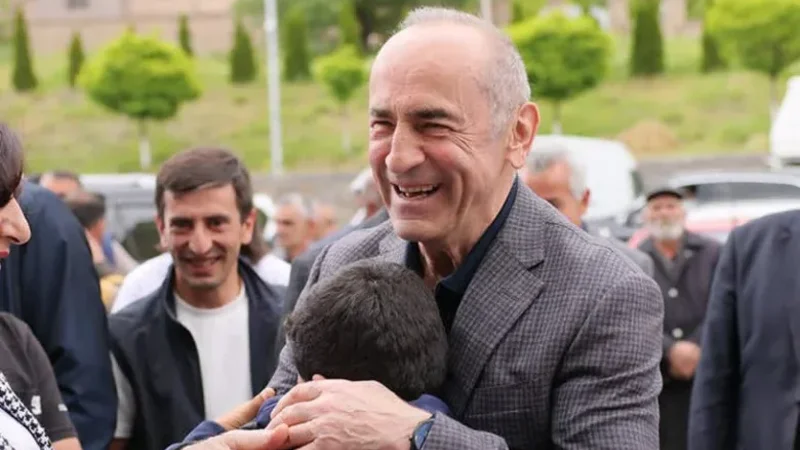 Robert Köçəryan seçkidə qələbə qazansa, koalisiya hökuməti quracaq