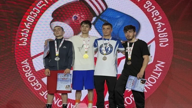 Azərbaycan boksçuları Batumidə beynəlxalq turnirdə 5 medal qazanıb