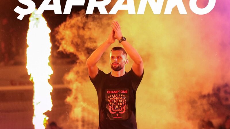 “Sabah” kapitanı ilə vidalaşdı