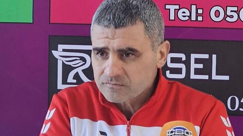 Premyer Liqanı tərk edən “Karvan-Yevlax” baş məşqçisini istefaya göndərdi