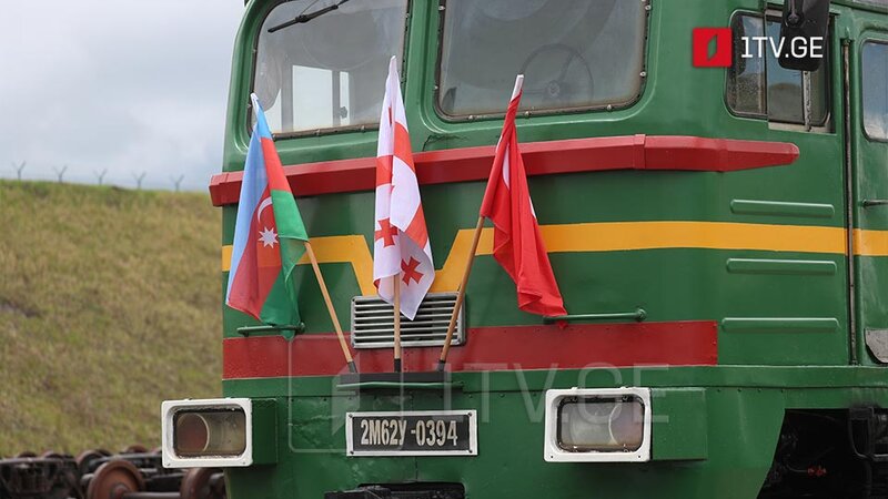 Bakı-Tbilisi-Qars dəmir yolu açıldı