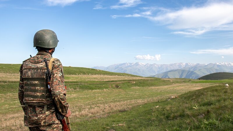 Ermənistan ordusunun əsgərinin asılmış cəsədi tapıldı