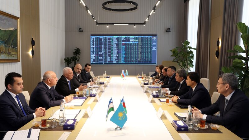 Azərbaycan, Qazaxıstan və Özbəkistan enerjisistem rəhbərliyi müzakirələr edib