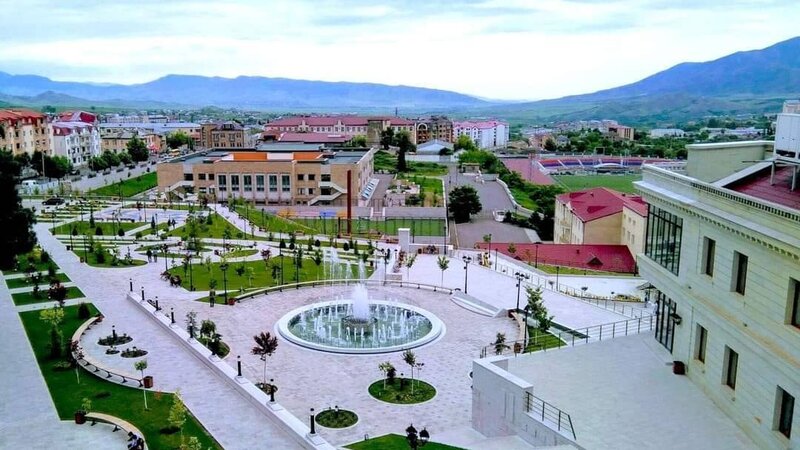 Xankəndidə dünyaya gələn ilk körpənin valideynlərinə ADSEA-da vəzifə verilib