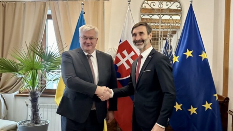 Slovakiya Ukraynanın Aİ-yə üzvlük danışıqlarının başlamasını dəstəklədi