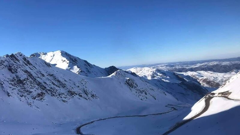 Azərbaycan Ordusunun iki hərbçisi Kəlbəcərdə dərəyə düşdü, biri həlak oldu - FOTO
