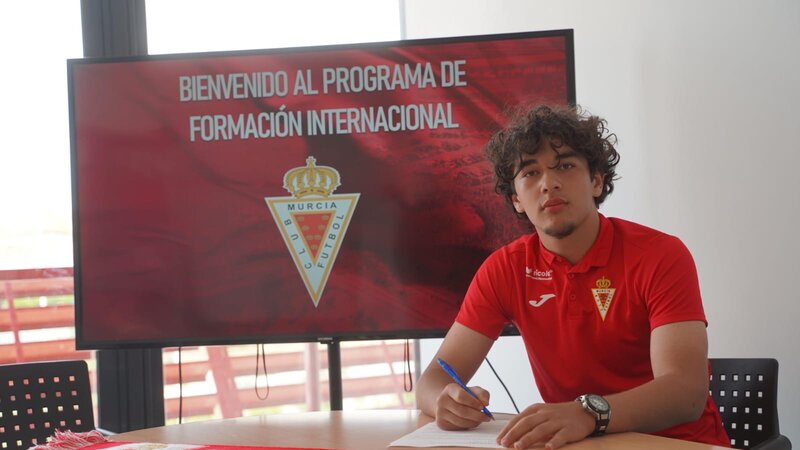 İspaniyada çıxış edən azərbaycanlı futbolçu: