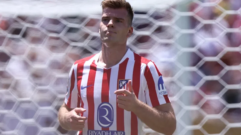 “Atletiko Madrid”in hücumçusu İtaliya nəhənginə keçir