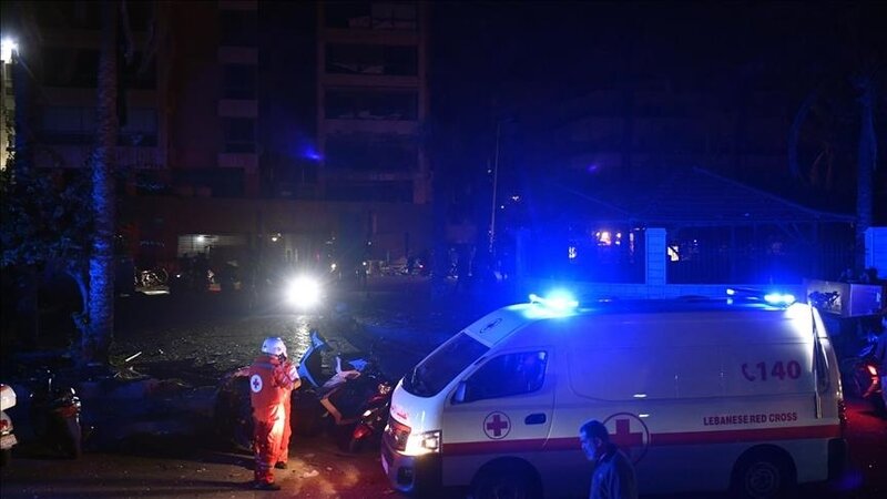 İsrailin Beyrutun cənub ətrafına endirdiyi zərbə nəticəsində iki nəfər öldü