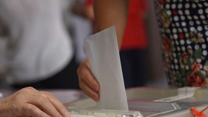 Paşinyanın partiyası 61 mandatla parlamentdə təmsil olunacaq