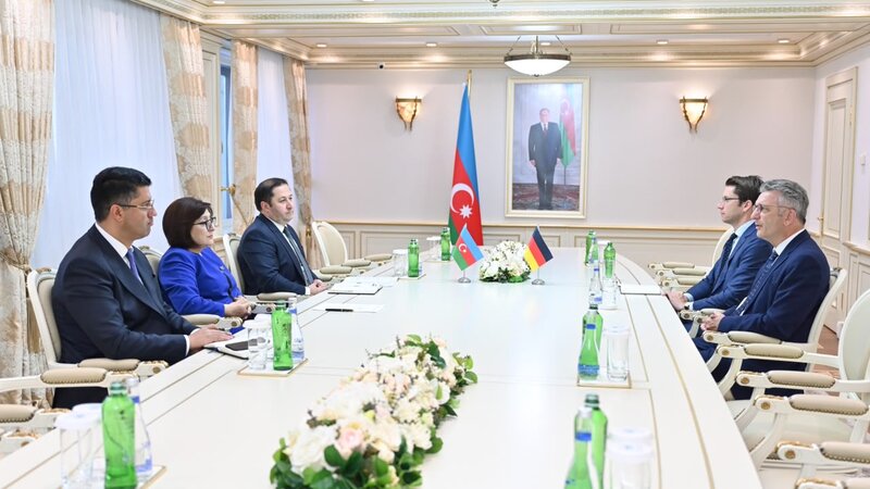 Sahibə Qafarova Almaniyanın ölkəmizdəki səfirini qəbul edib