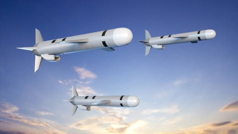 Tramp İrana zərbələr zamanı 49 "Tomahawk" raketindən istifadə edildiyini açıqlayıb