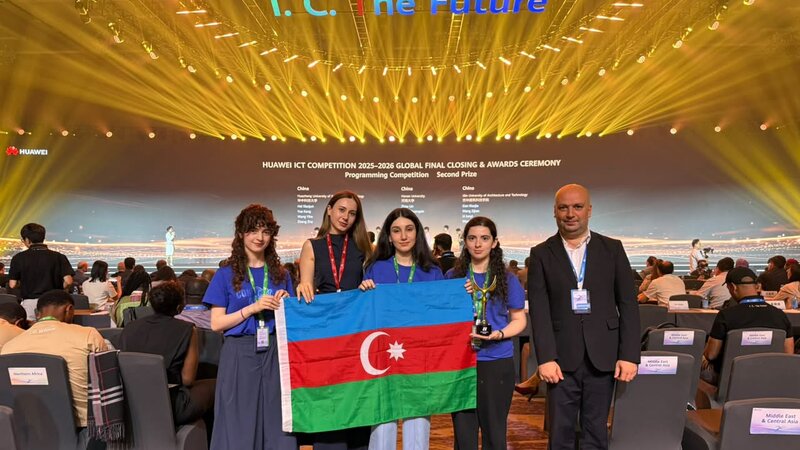 UFAZ tələbələri "Huawei" şirkətinin iki beynəlxalq mükafatını qazanıblar