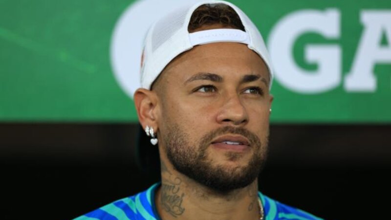 Neymar dünya çempionatındakı ilk oyunu buraxacaq