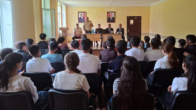 FHN silsilə maarifləndirmə tədbirləri keçirdi