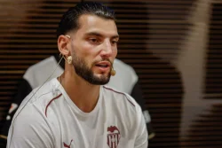 Məşhur ispaniyalı futbolçuya hökm oxundu