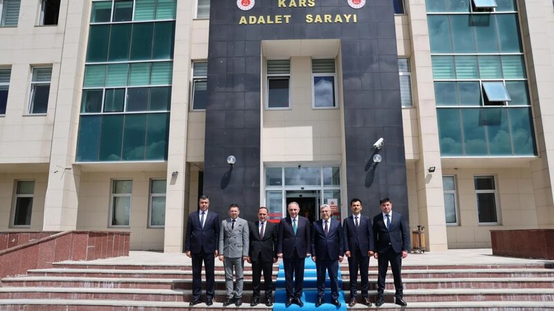Kamran Əliyev Qarsda səfərdədir