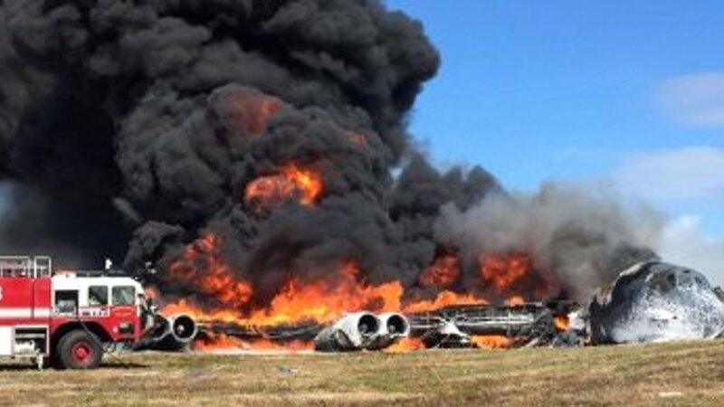 ABŞ-də B-52 bombardmançısının qəzaya uğraması nəticəsində səkkiz nəfər həlak olub