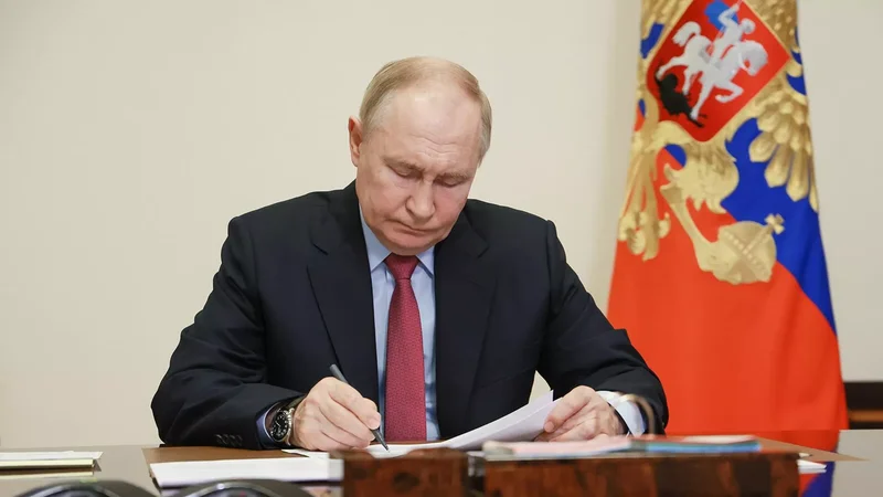 Putin seçkilərlə bağlı fərman imzaladı