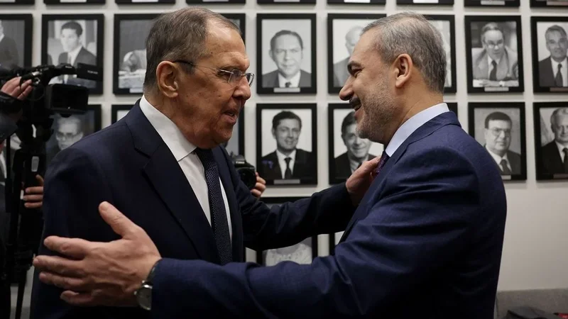 Lavrov Hakan Fidanla görüşdə: