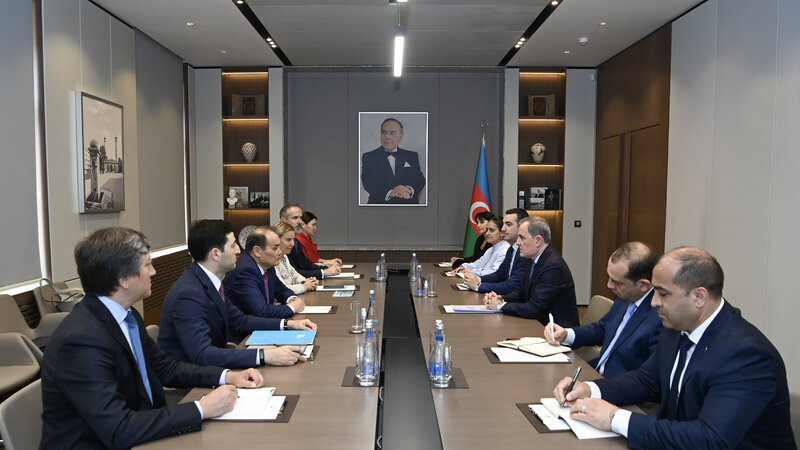 Ceyhun Bayramov Türk İnvestisiya Fondunun Prezidentinin rəhbərlik etdiyi nümayəndə heyətini qəbul edib
