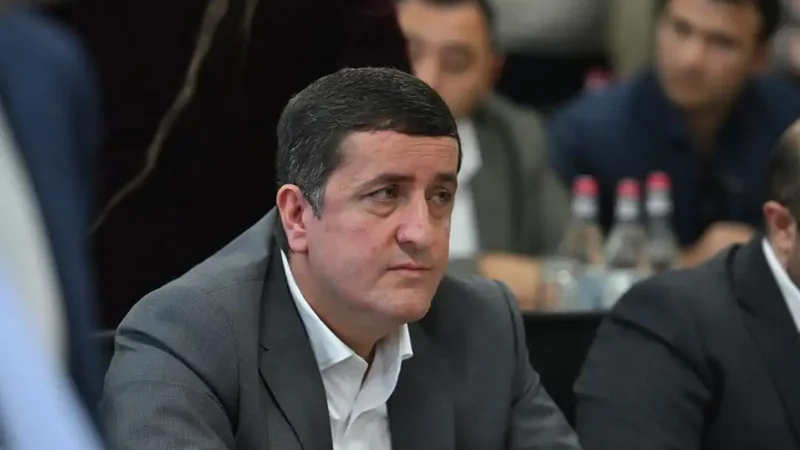 Ermənistanda deputatlığa namizəd həbs edildi