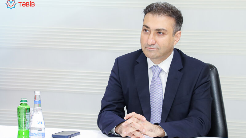 TƏBİB-in İcraçı direktoru tibb işçiləri ilə görüş keçirdi