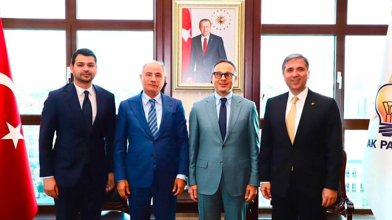 TÜRKPA Baş katibi Ramil Həsən AK Parti sədrinin birinci müavini Efkan Ala ilə görüşdü