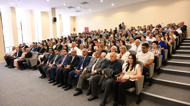 AHİK-in təşkilatçılığı ilə İnsan Hüquqları Gününə həsr olunmuş tədbir keçirilib