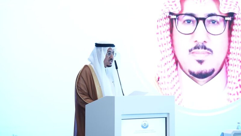 Hadi bin Əli əl-Yami: Süni intellekt insan hüquqları ilə bağlı əhəmiyyətli problemlər yaradır