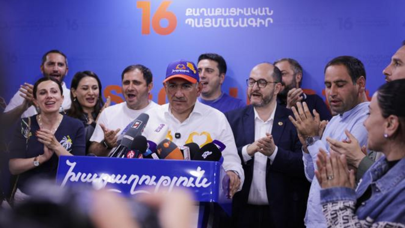 Ermənistan seçkilərinin ləğvi üçün Konstitusiya Məhkəməsinə ərizə təqdim edildi