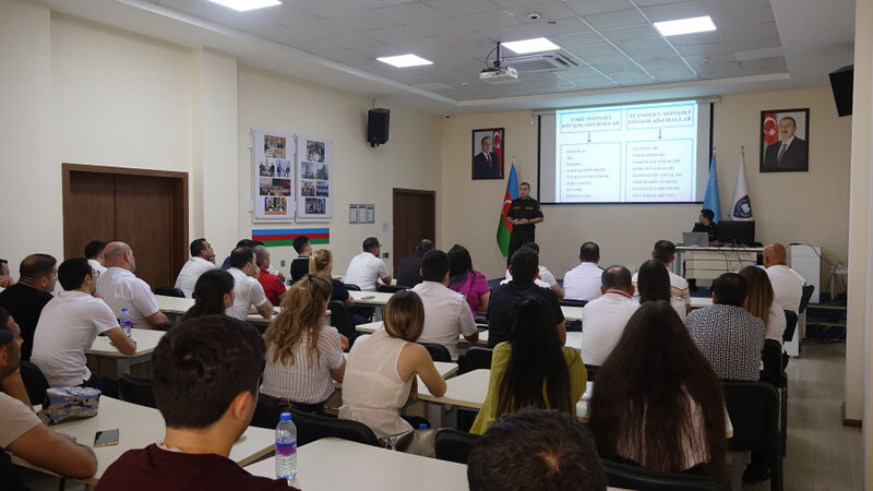 FHN Dövlət Gömrük Komitəsinin əməkdaşları üçün maarifləndirmə tədbiri keçirib
