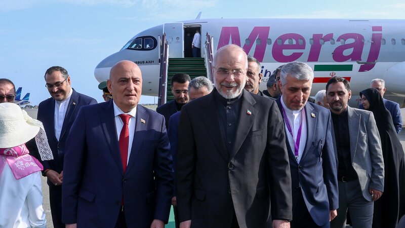 İran parlamentinin sədri Azərbaycana səfərə gəlib