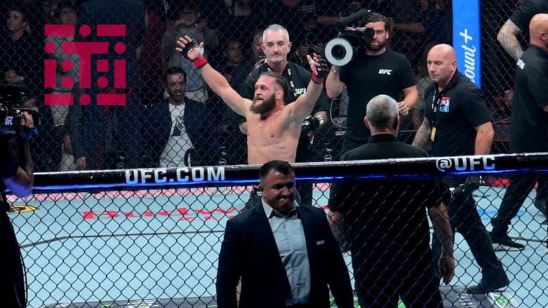 Rafael Fiziyev Bakıdakı UFC turnirinin əsas döyüşünün qalibi oldu
