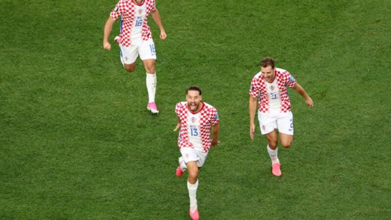 Xorvatiya millisi dünya çempionatının pley-off mərhələsinə yüksəldi
