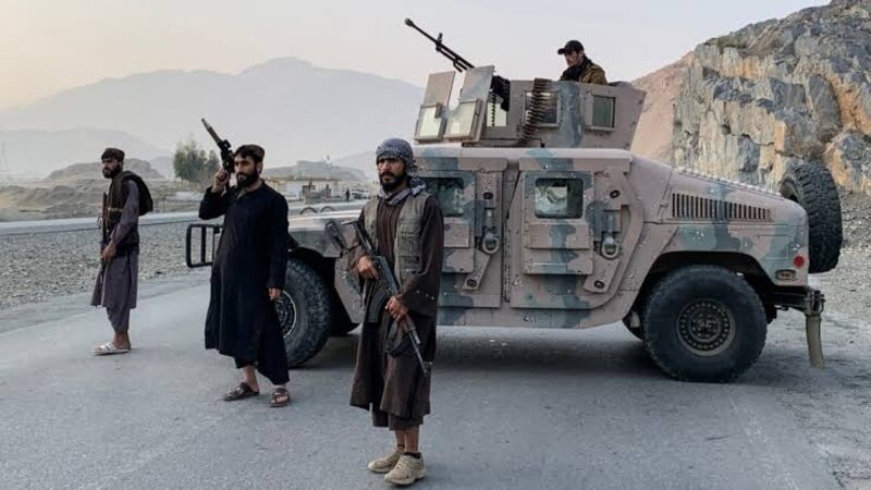 Pakistan Əfqanıstan sərhədində 29 silahlının məhv edildiyini açıqlayıb